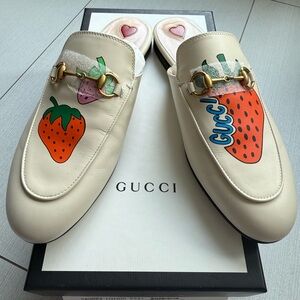 Brand New $890 Gucci Princetown Strawberry Loafers Shoes Flats 37 Women’s
